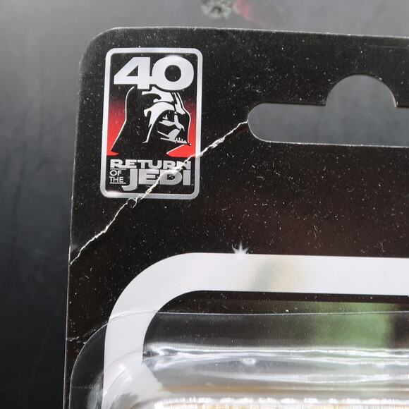 Star Wars Black Series Chewbacca 6 inch Action Figure 40th Anniversary ROTJ 2023 - Picture 2 of 6